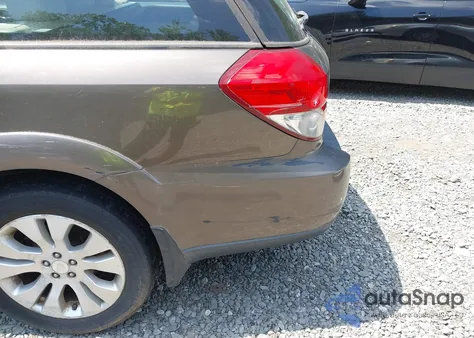 2008 Subaru Outback 3.0R L.l. Bean Edition from USA, damaged, VIN 4S4BP86C584342757